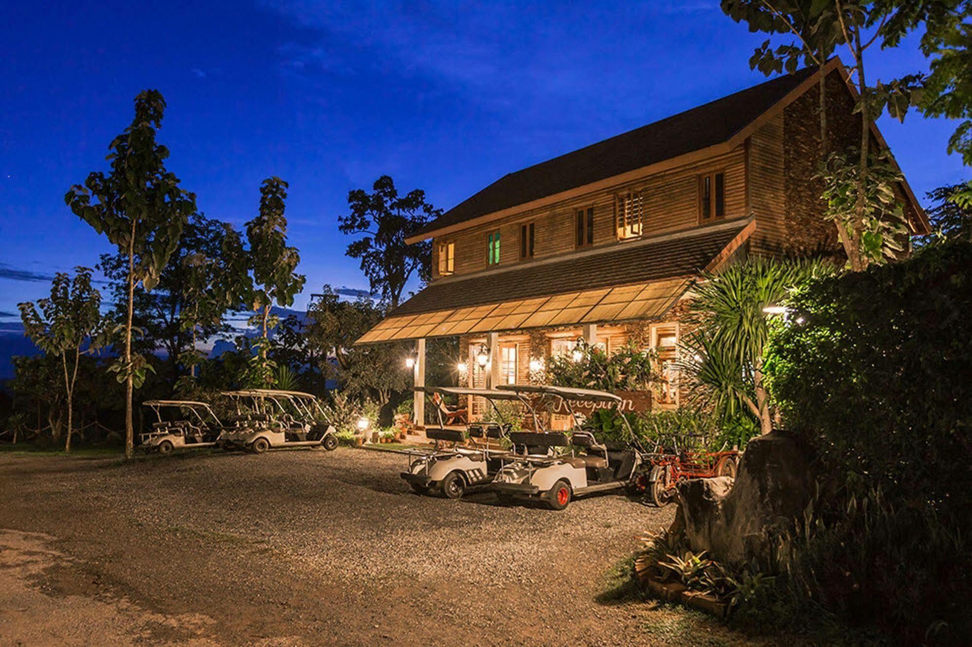 Hotel Phukumhom Khao Yai Wangkata Exterior foto